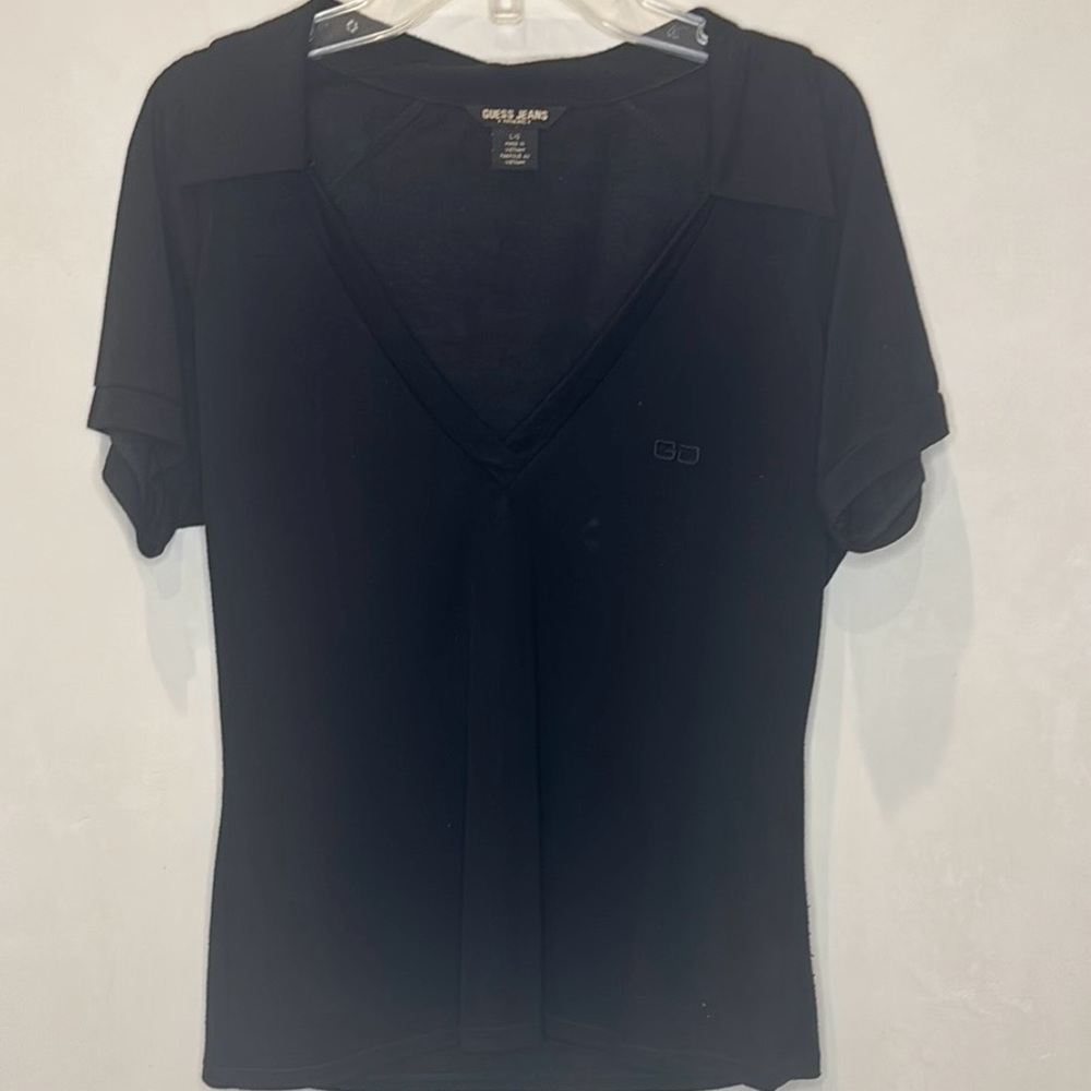 GUESS NWOT Authentic Black V-Neck Logo Short Sleeve stretchy casual Top Size L